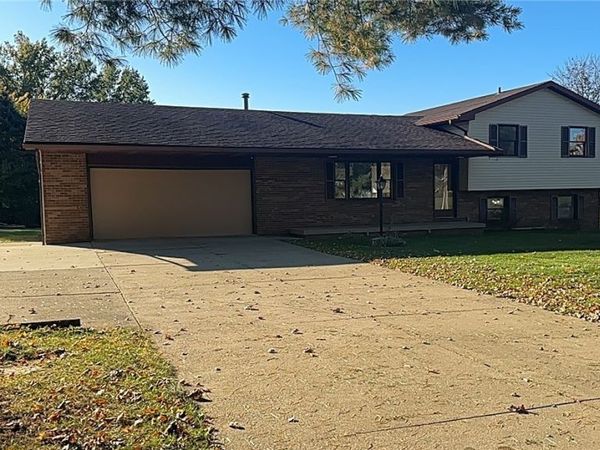 3299 Crestview Drive, Wooster, OH 44691