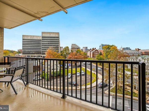 4242 EAST WEST HWY, Unit 514, CHEVY CHASE, MD 20815