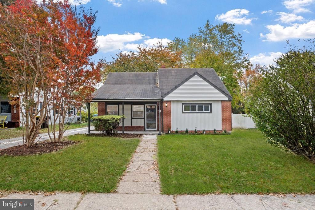 214 Oxford Circle, Norristown, PA 19403 Main Photo