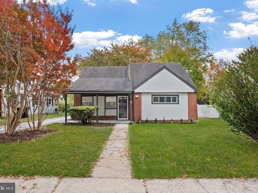 214 Oxford Circle, Norristown, PA 19403 Main Photo