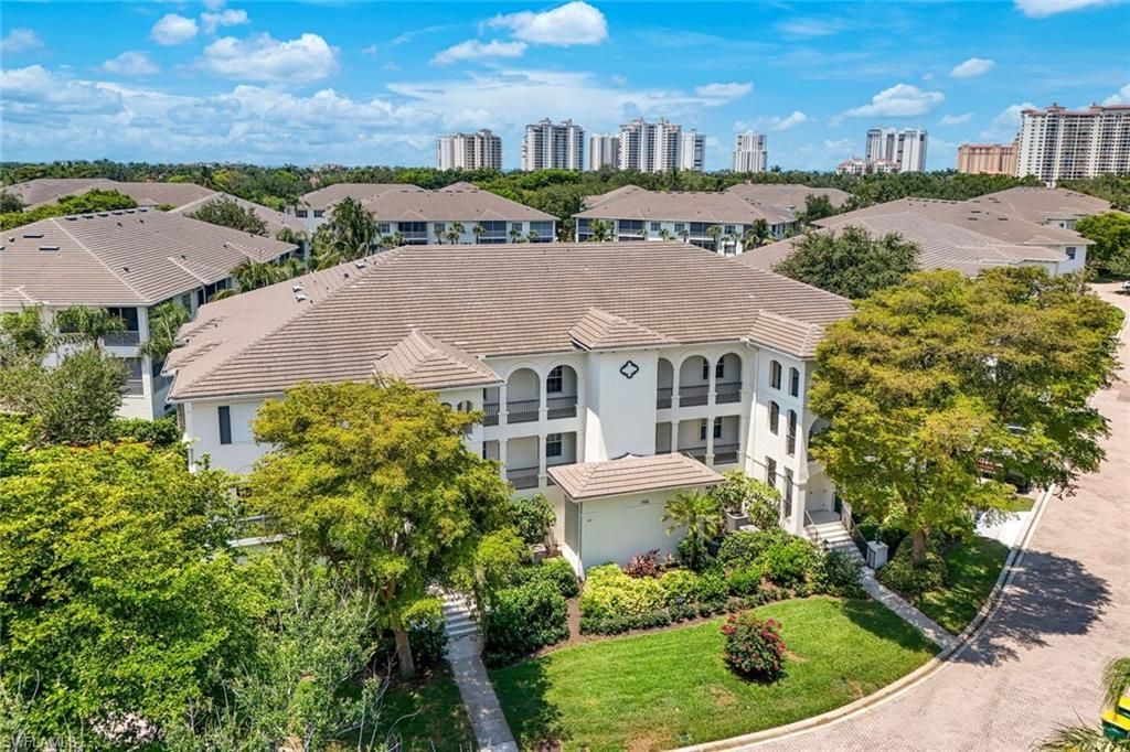 795 Bentwater Cir, Unit 202, Naples, FL 34108 Photo