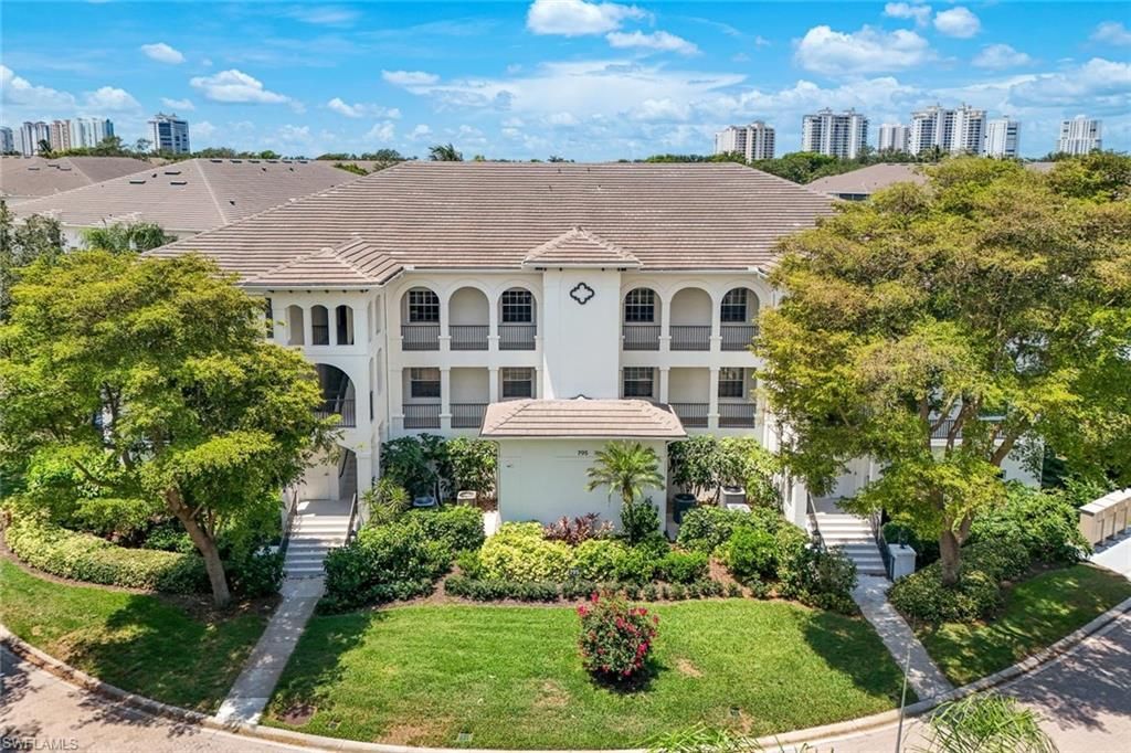 795 Bentwater Cir, Unit 202, Naples, FL 34108 Photo