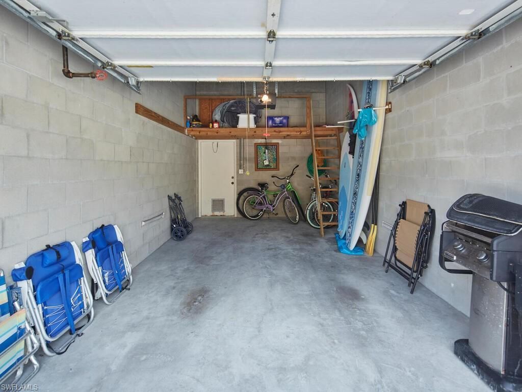 415 10th Ave S, Unit 7, Naples, FL 34102 Photo