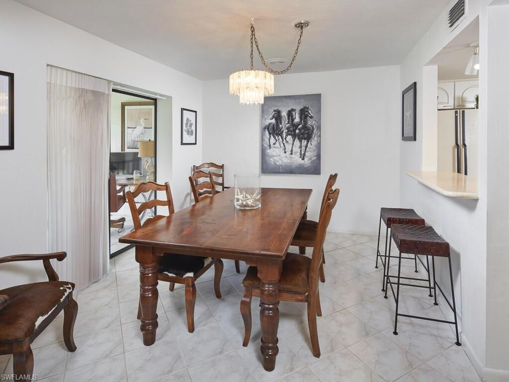 415 10th Ave S, Unit 7, Naples, FL 34102 Photo