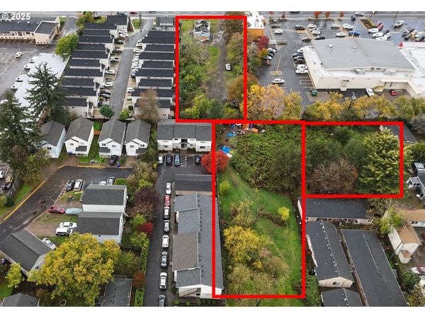 2706 SE 122ND AVE, Portland, OR 97236