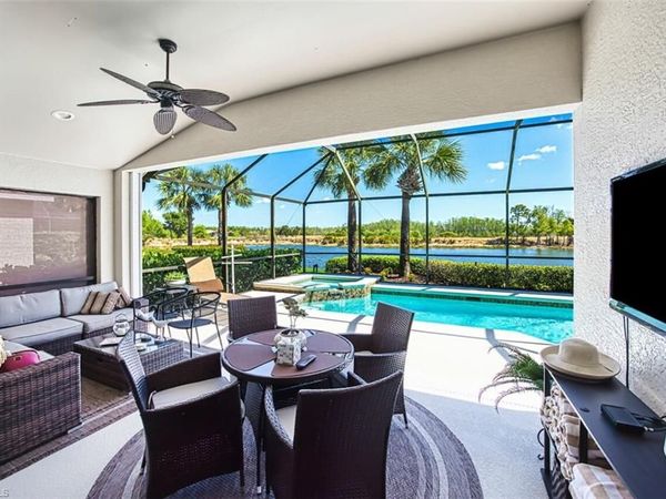 10037 Oakhurst WAY, FORT MYERS, FL 33913