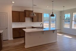 118 Cascade Dr. photo 4