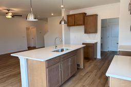 118 Cascade Dr. photo 4