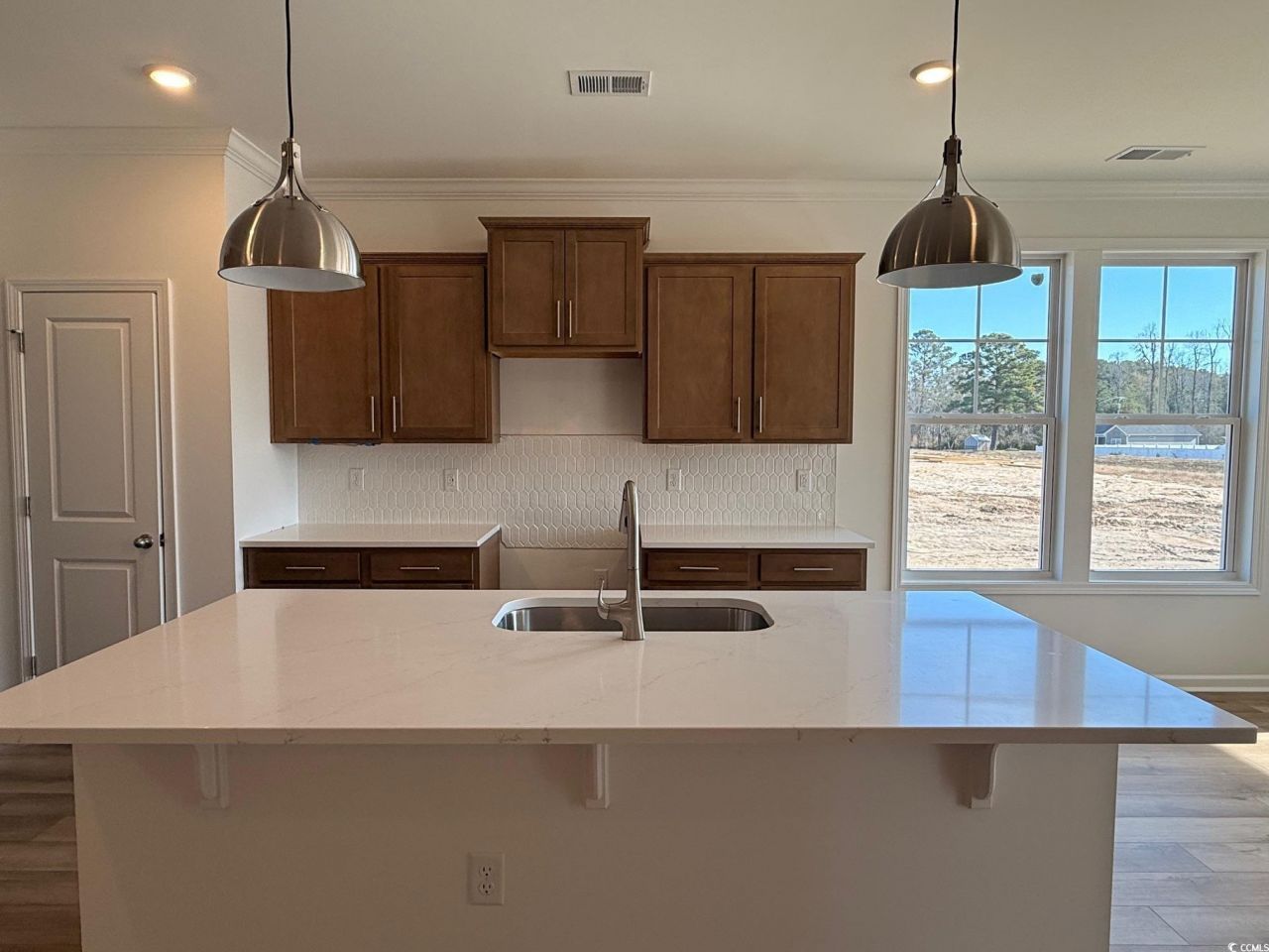 118 Cascade Dr. Photo 5