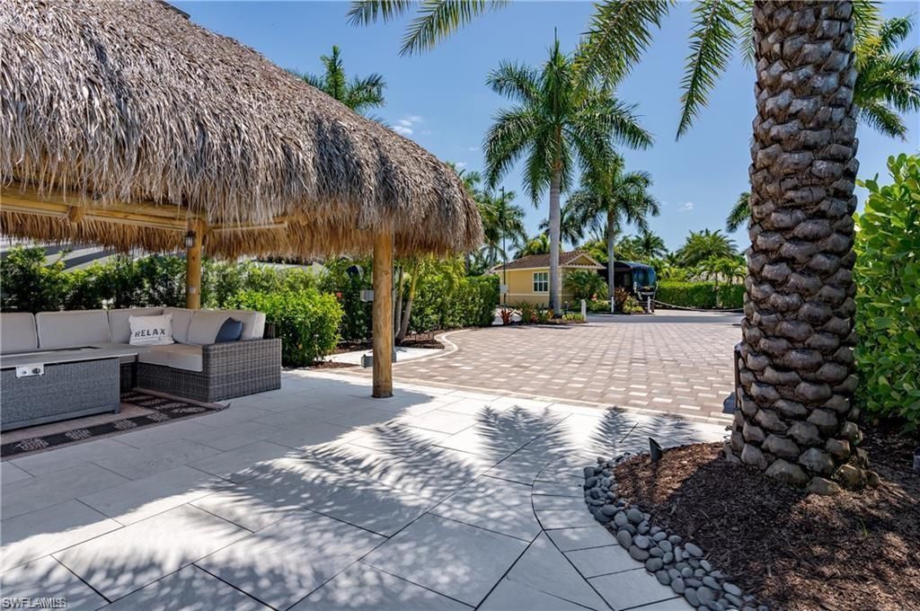 13461 Ladyfish Ln, Naples, FL 34114 Photo