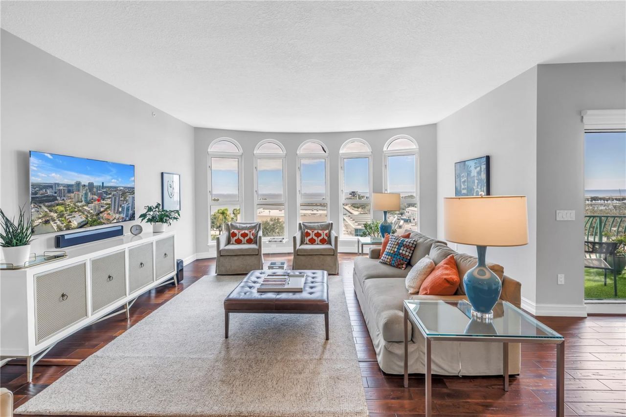 288 Beach Drive Ne, Unit 6B, Saint Petersburg, FL 33701 Photo