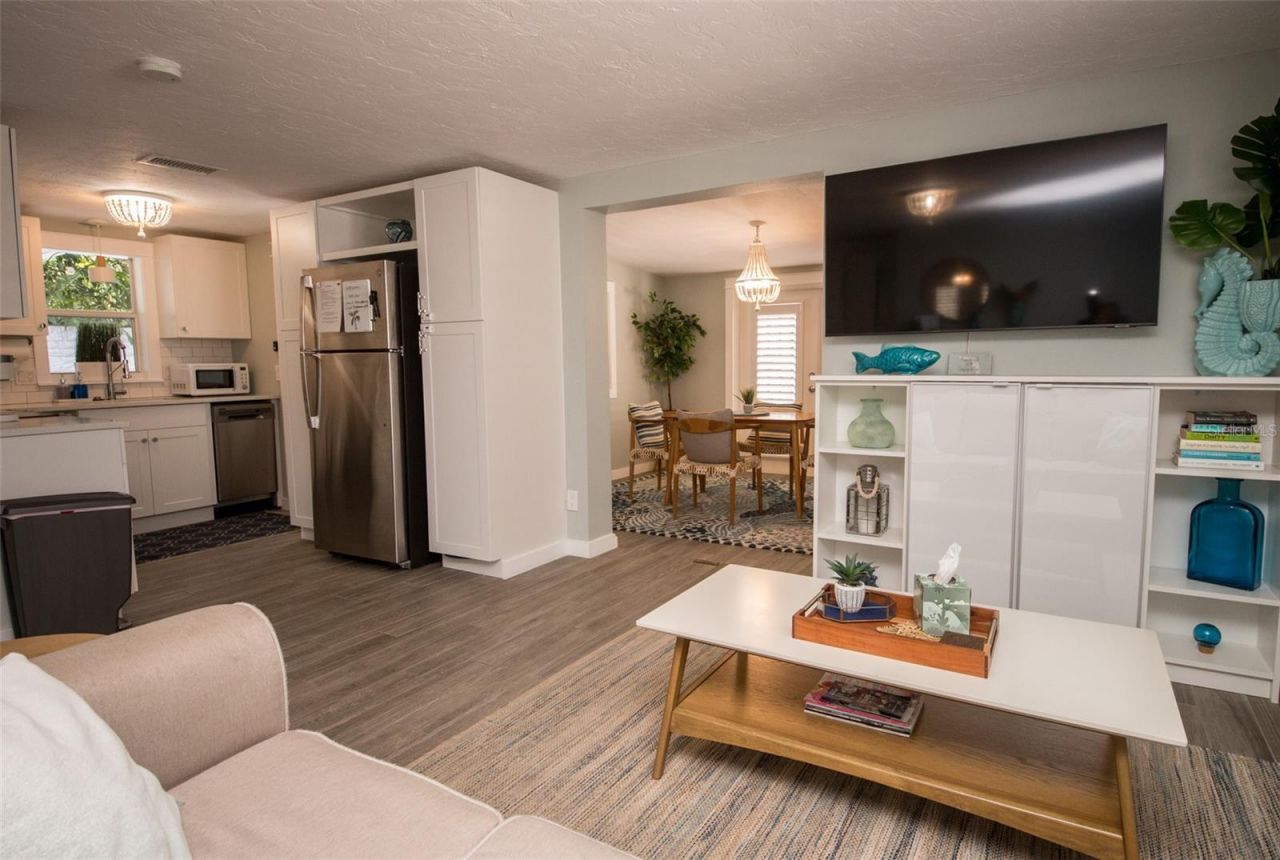 1805 Ivanhoe Street, Sarasota, FL 34231 Photo