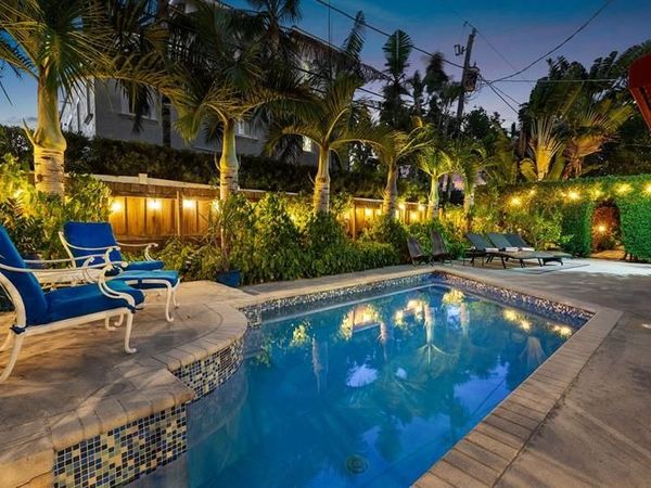 615 & 617 NE 9th Ave, Fort Lauderdale, FL 33304