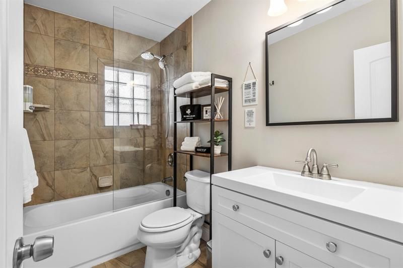 615 & 617 NE & 617 9th Avenue, Fort Lauderdale, FL 33304 Photo