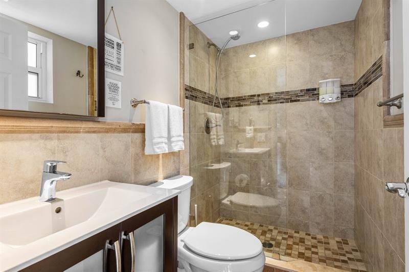 615 & 617 NE & 617 9th Avenue, Fort Lauderdale, FL 33304 Photo