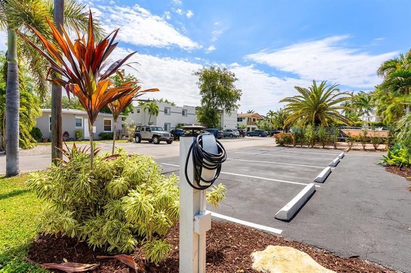 615 & 617 NE & 617 9th Avenue, Fort Lauderdale, FL 33304 Photo