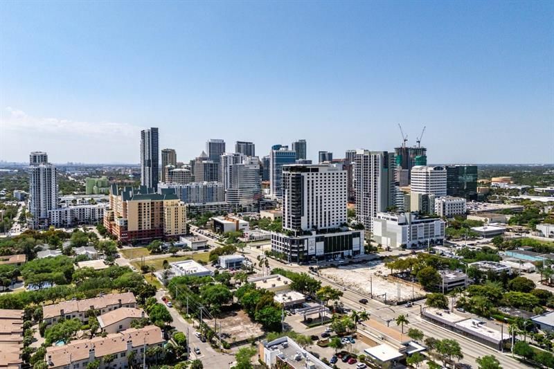 615 & 617 NE & 617 9th Avenue, Fort Lauderdale, FL 33304 Photo