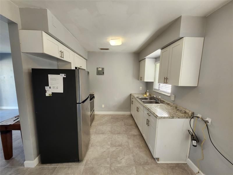 942 NW 12th Street, Fort Lauderdale, FL 33311 Photo