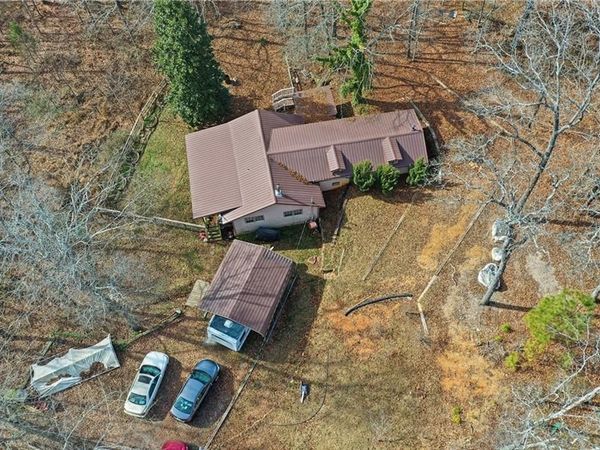 80 BEAVER RUN Road, Waco, GA 30182