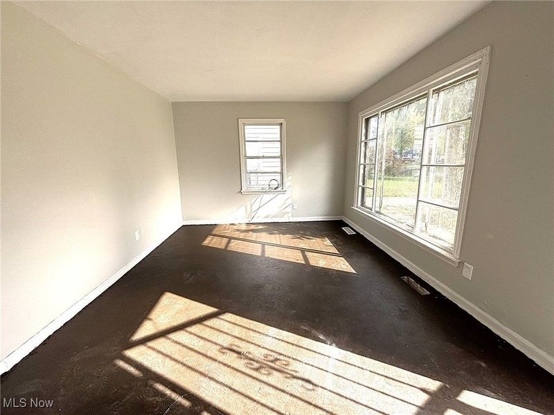 12510 Summerland Avenue, Cleveland, OH 44111 Photo 10