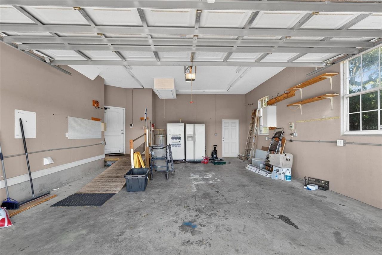 332 Holloway Road, Plant City, FL 33567 Photo