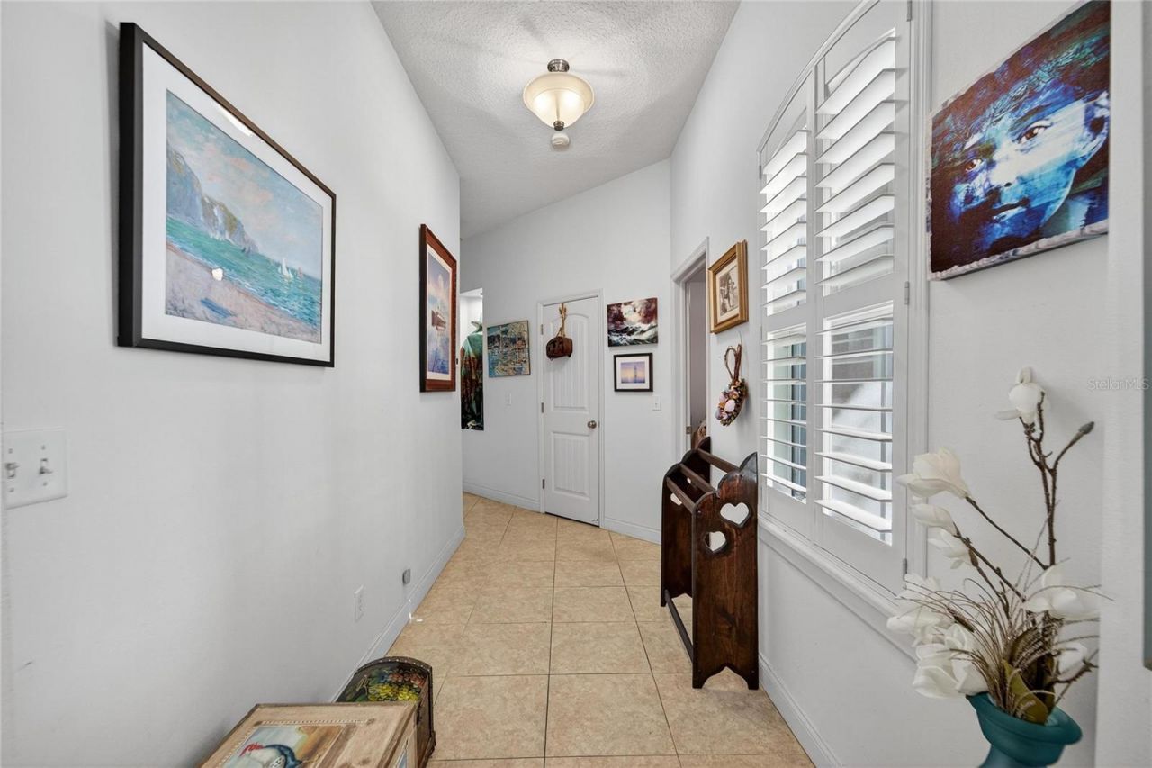 332 Holloway Road, Plant City, FL 33567 Photo