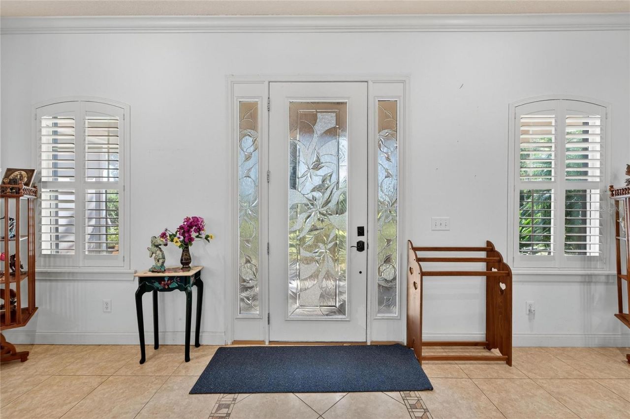 332 Holloway Road, Plant City, FL 33567 Photo