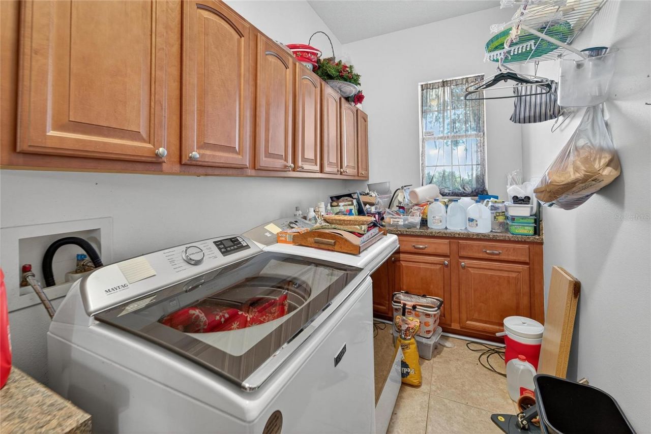 332 Holloway Road, Plant City, FL 33567 Photo