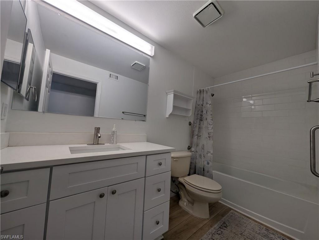 5716 Foxlake Dr, Unit 1, North Fort Myers, FL 33917 Photo