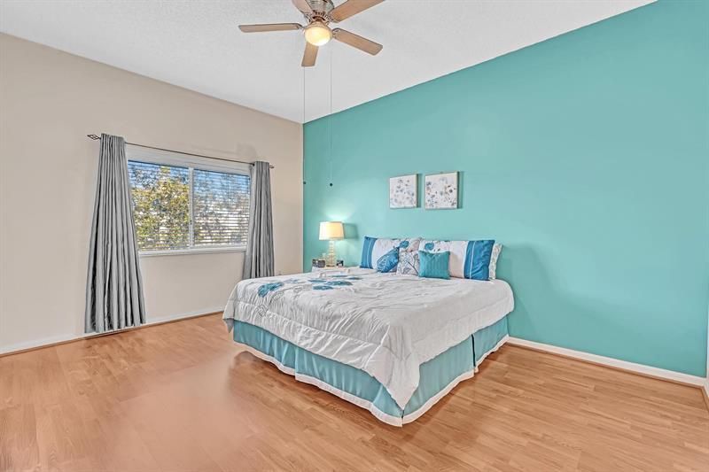 7802 Trent Drive, Unit 406, Tamarac, FL 33321 Photo