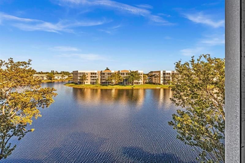 7802 Trent Drive, Unit 406, Tamarac, FL 33321 Photo