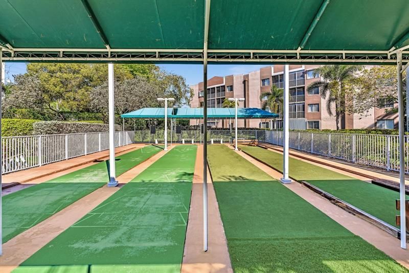 7802 Trent Drive, Unit 406, Tamarac, FL 33321 Photo