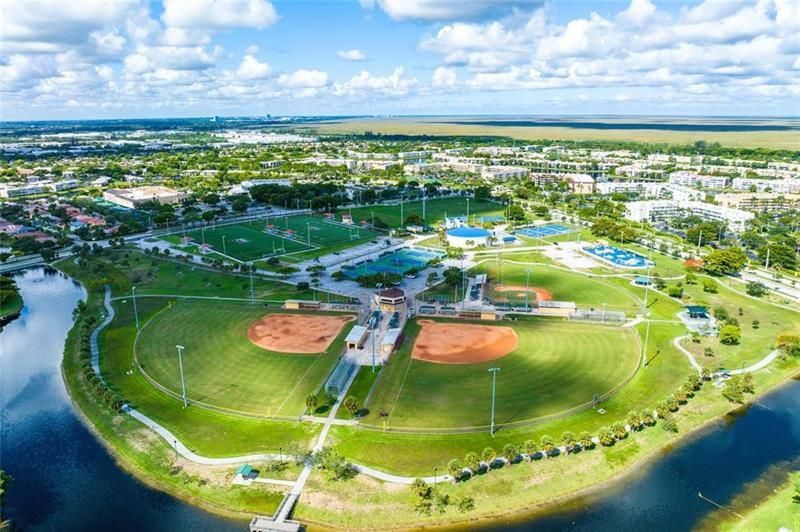 7802 Trent Drive, Unit 406, Tamarac, FL 33321 Photo