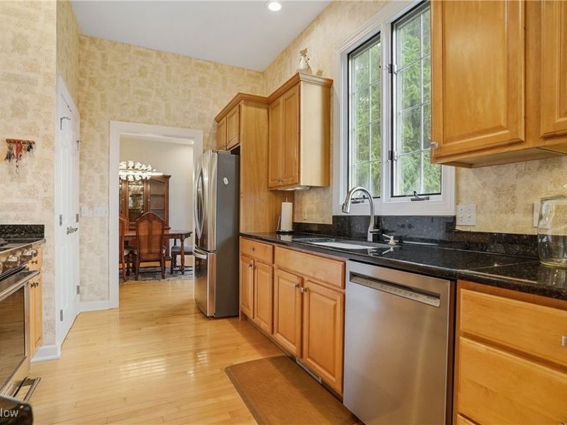 6460 Saint Augustine Drive NW, Canton, OH 44718 Photo 17