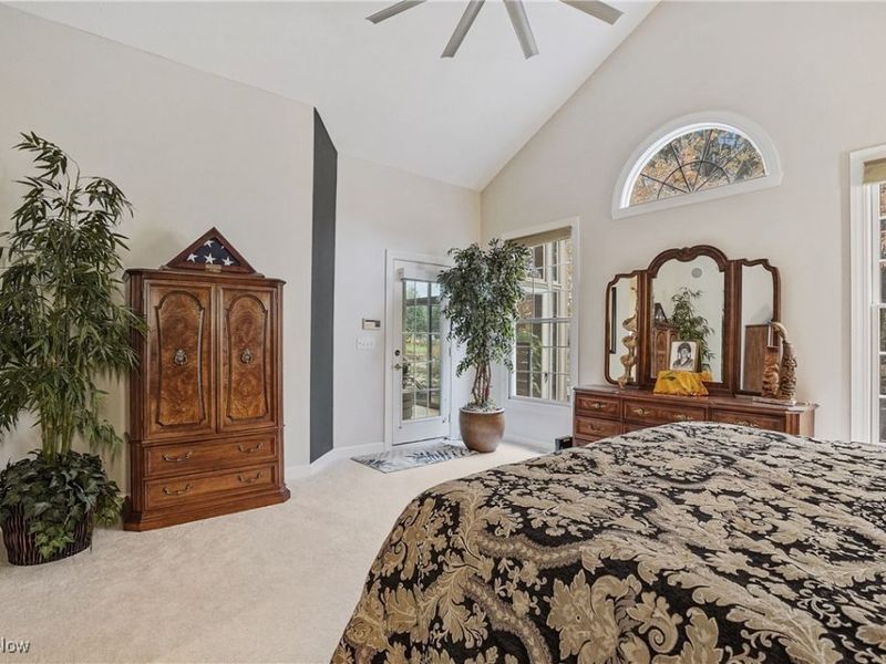 6460 Saint Augustine Drive NW, Canton, OH 44718 Photo 20