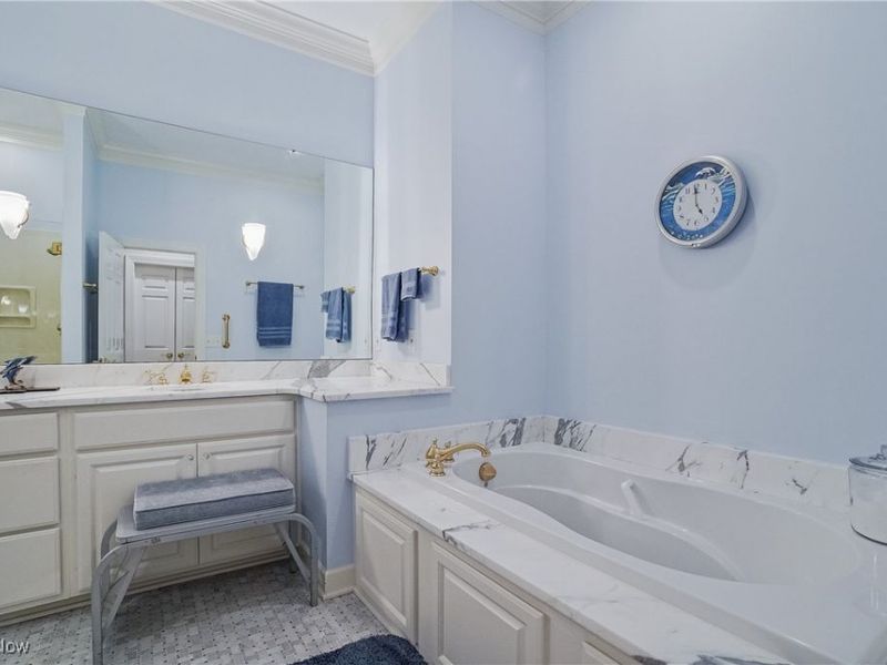 6460 Saint Augustine Drive NW, Canton, OH 44718 Photo 26