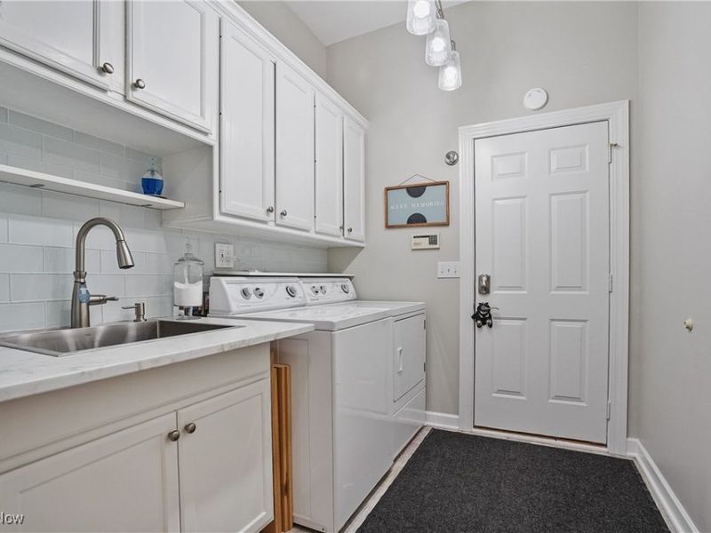 6460 Saint Augustine Drive NW, Canton, OH 44718 Photo 32