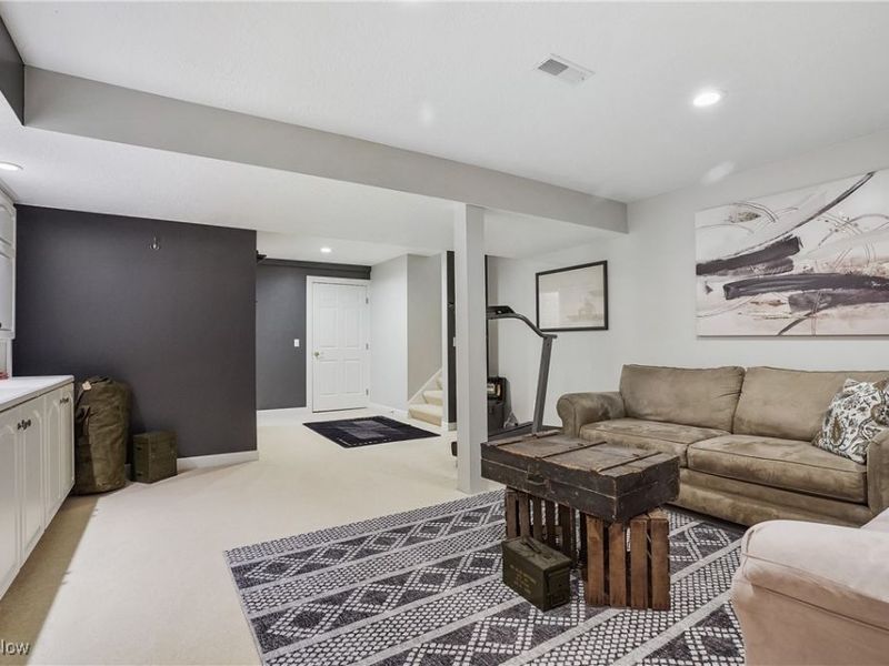 6460 Saint Augustine Drive NW, Canton, OH 44718 Photo 37