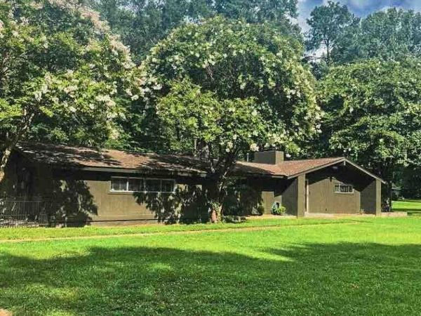 2578 ELMORE PARK RD, Bartlett, TN 38134