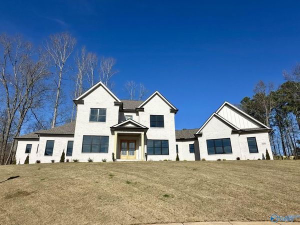 128 Mill Springs Lane, Huntsville, AL 35811