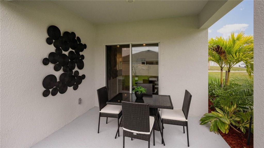 526 Saunders Terrace, Sebastian, FL 32958 Photo