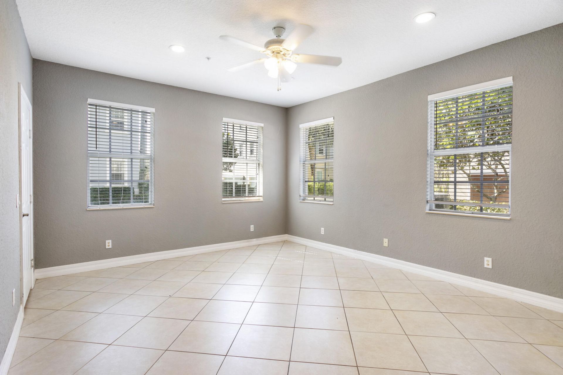 114 Locustberry Lane, Unit 101, Jupiter, FL 33458 Photo