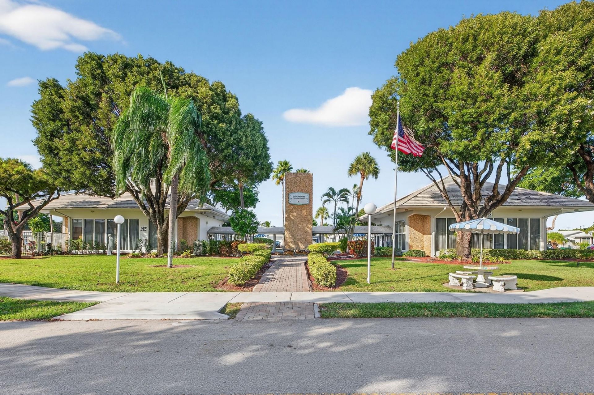 2550 E Golf Boulevard, Pompano Beach, FL 33064 Photo