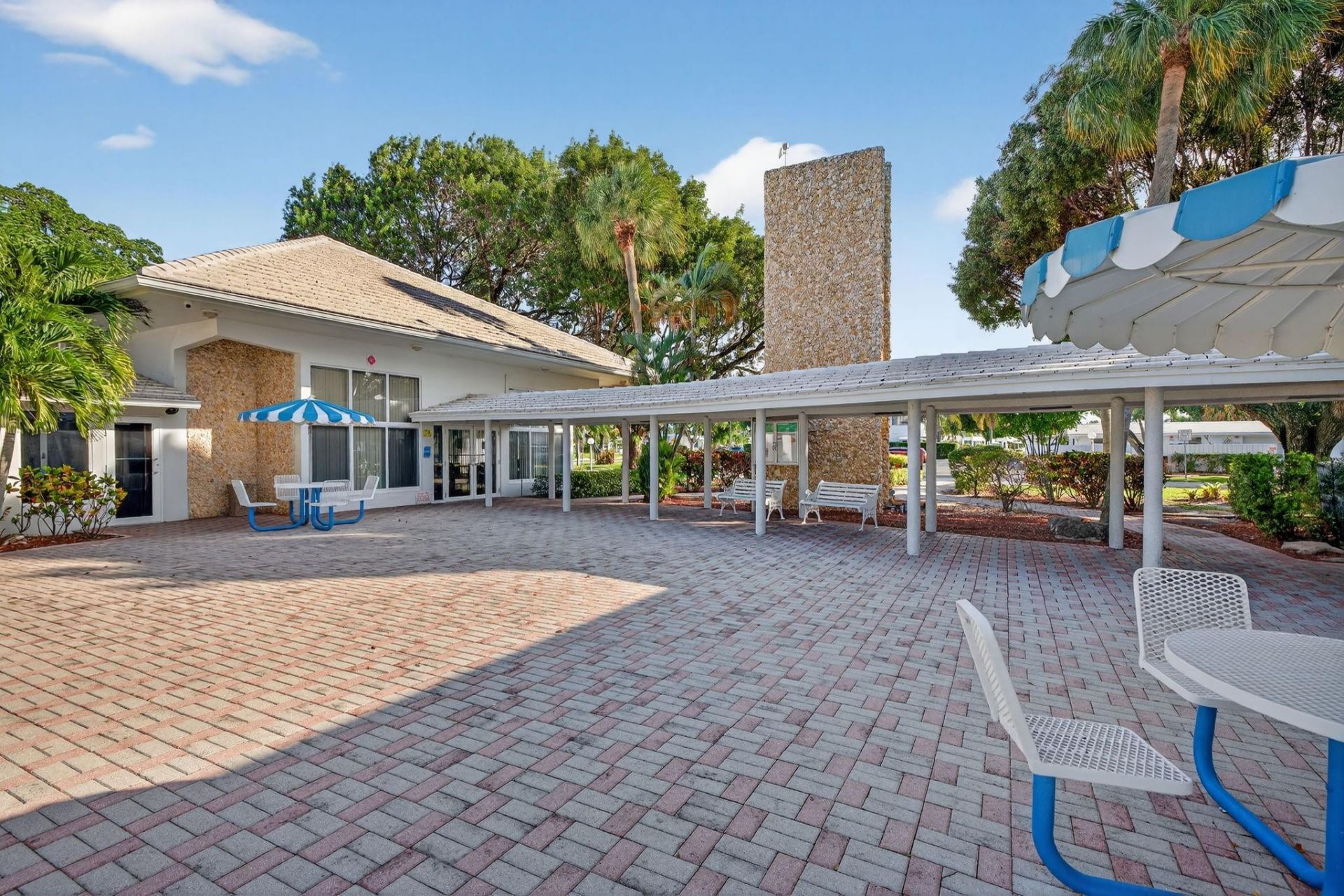 2550 E Golf Boulevard, Pompano Beach, FL 33064 Photo