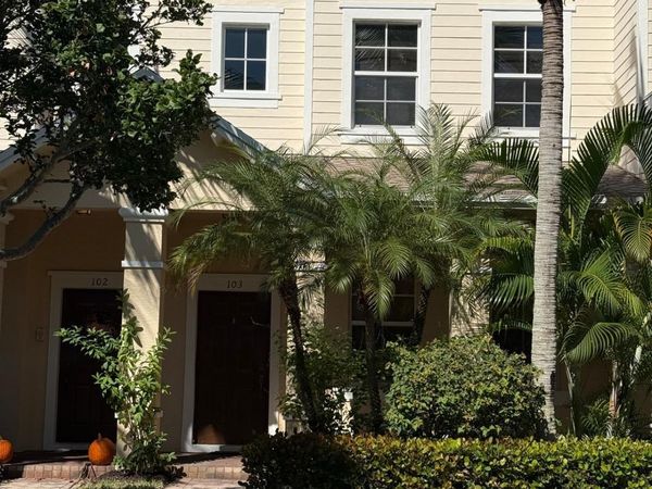 105 E Pigeon Plum Drive, Unit 103, Jupiter, FL 33458