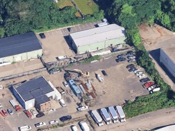 40 Moore Rd, Weymouth, MA 02189