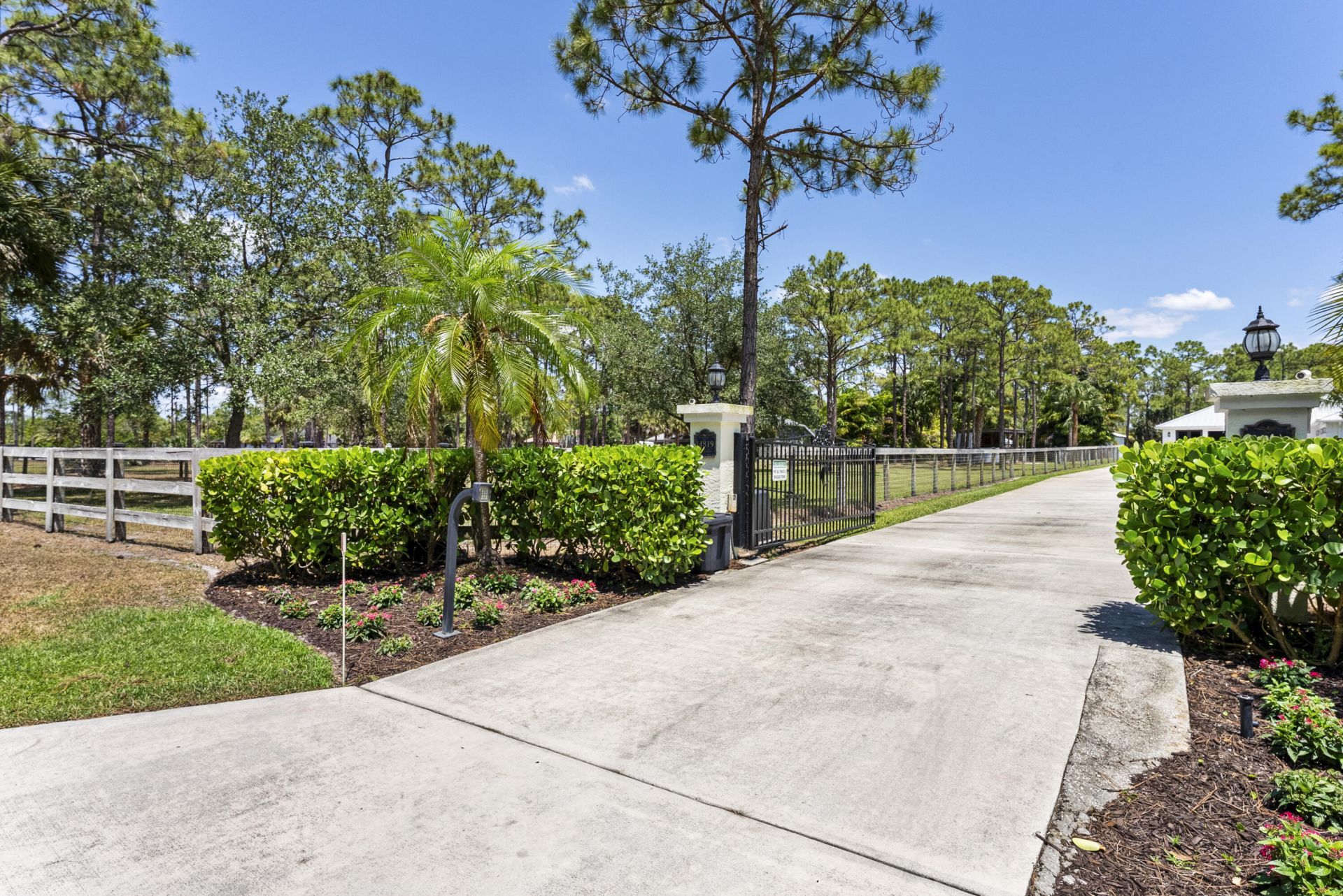 14819 Broken Arrow Place, Palm Beach Gardens, FL 33418 Photo
