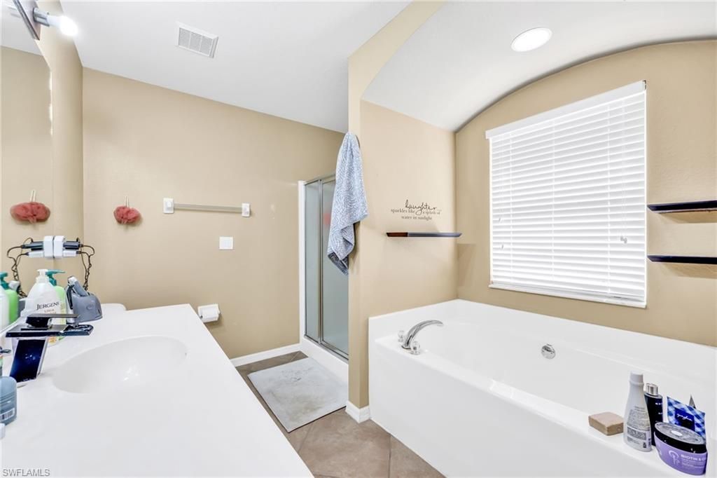 14067 Danpark Loop, Fort Myers, FL 33912 Photo