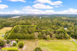 140 Gallashaw Road photo 4