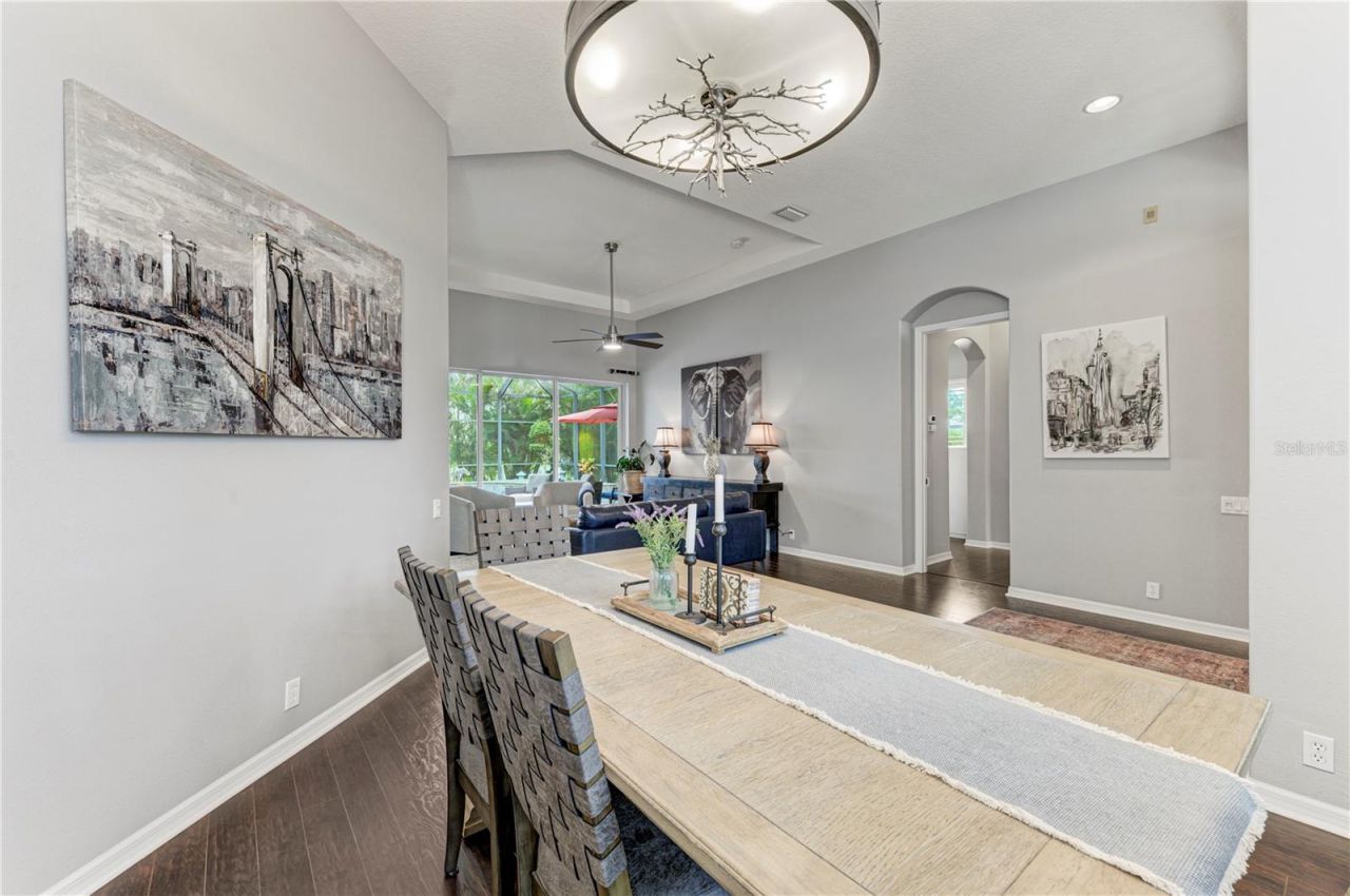 12827 Penguin Drive, Bradenton, FL 34212 Photo